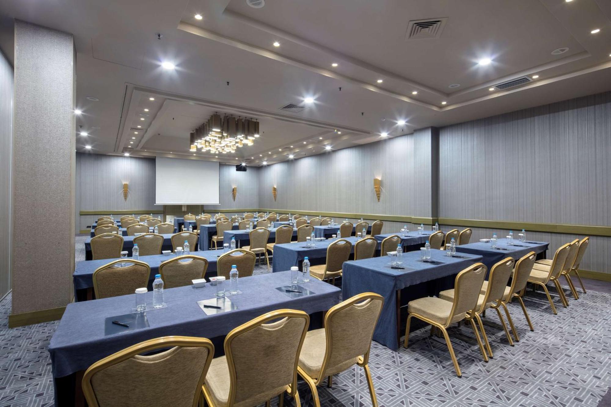 Mersin Hiltonsa Exteriör bild